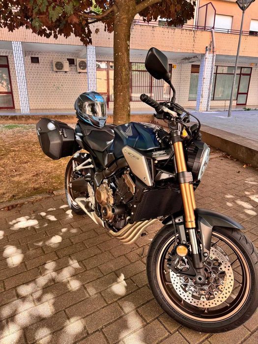 Honda CBF 650R Neo Sports Café - 2022 - Impecável! Nogueira, Fraião E ...