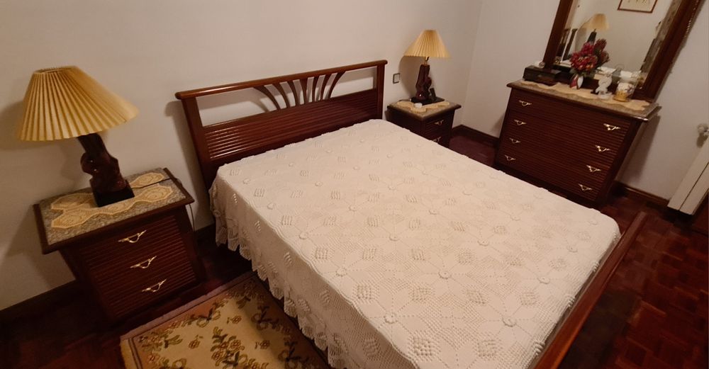 Mobilia de quarto de casal novo