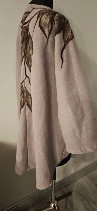 Narzutka beżowa handmade
