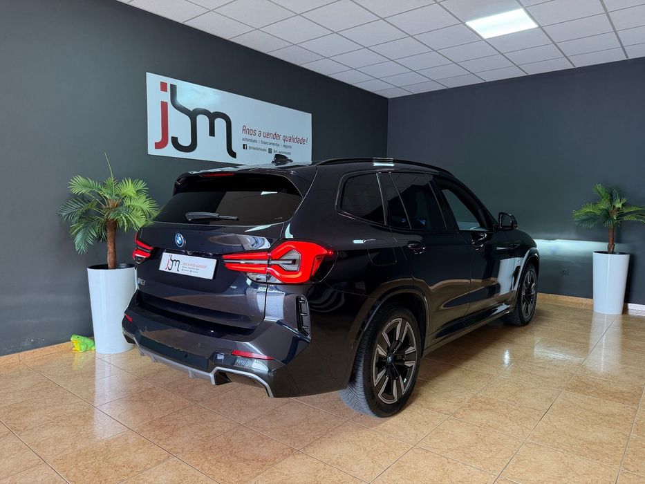 BMW iX3 M Sport Impressive