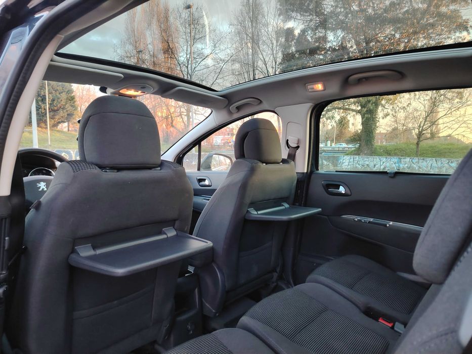 Peugeot 5008 1.6 E-HDi Allure 2013 Caixa Automática 7 lugares 220milkm