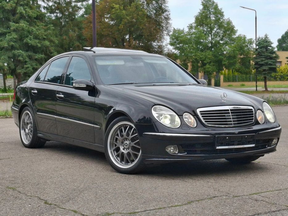 Mercedes-Benz Klasa E E500 306KM ze Szwajcarii 1 właściciel od nowości
