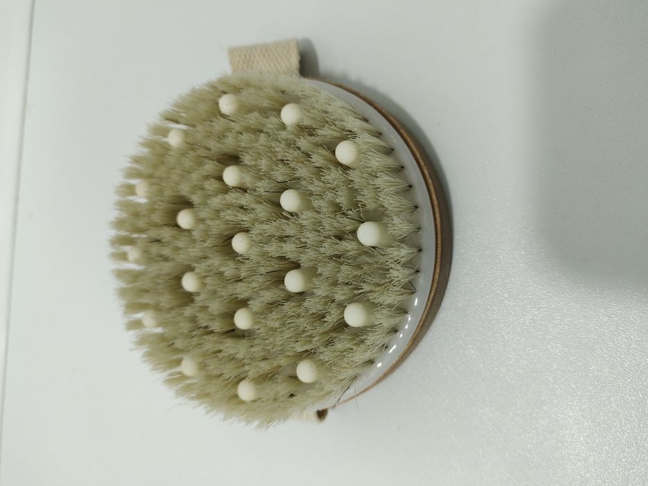 Щетка для сухого массажа