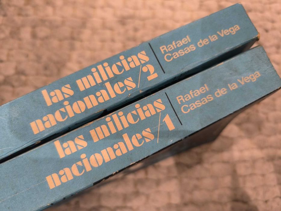 Livro "LAS MILICIAS NACIONALES - 2 TOMOS" de Rafael Casas de la Vega