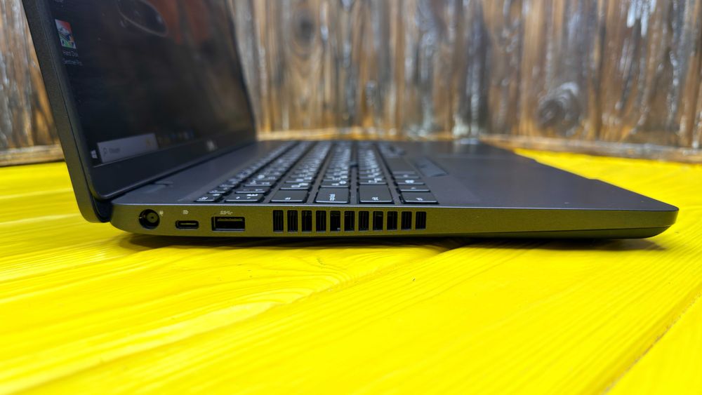РОЗПРОДАЖ! Надійний Ноутбук Для Повсякденних Задач Dell Latitude 5500