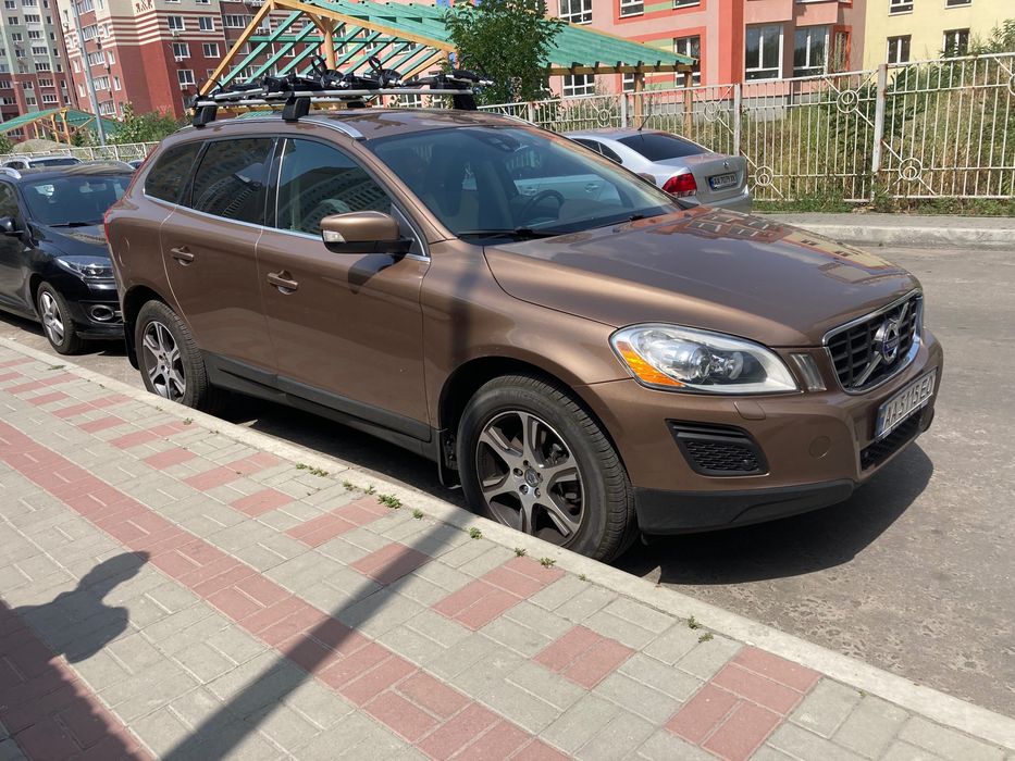 Поперечины XC60 XC70 XC90 V40 V50 V60 VOLVO рейлинги Thule багажник