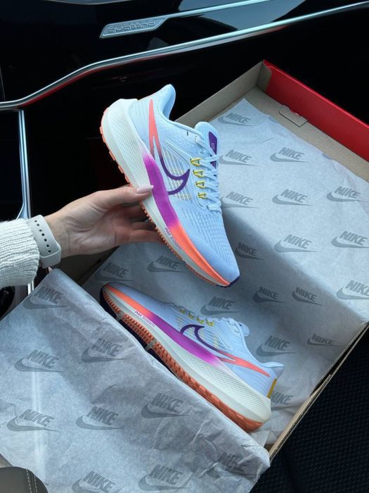 Кросівки жіночі Nike Air Zoom (36-41)