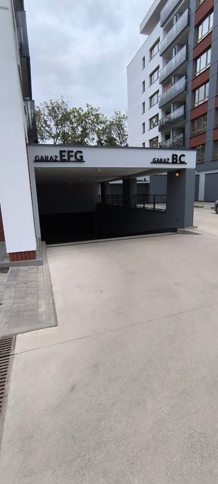 Miejsce postojowe w garażu podziemnym