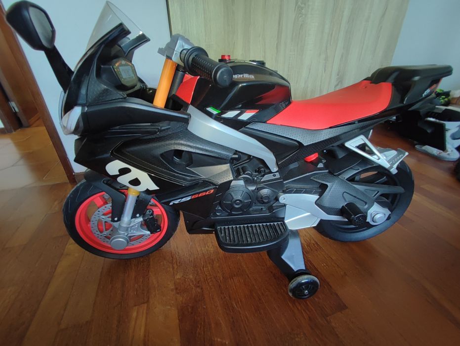 Mota Elétrica Infantil Aprilia RS660 (12V)