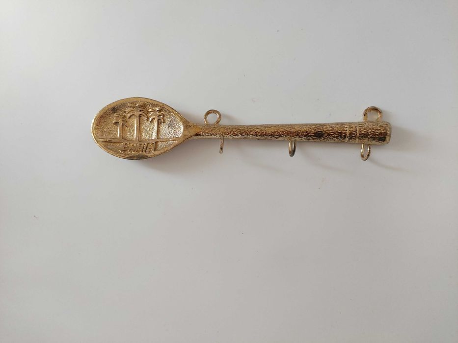 Suporte em metal para cozinha do Brasil (Bahia)