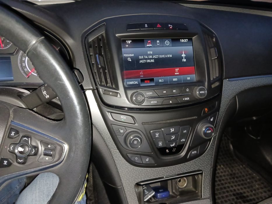 Opel insignia 2.0 cdti sport tourer sw