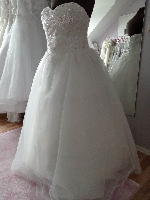 Nowa suknia ślubna 44-48