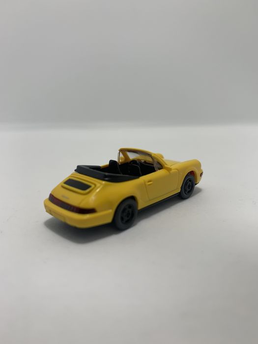 Porsche Carrera Cabrio da Wiking escala H0 1/87
