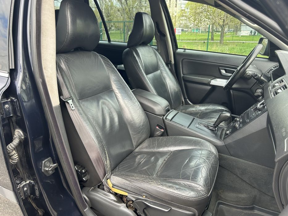 Volvo XC90 D5 2.4 дизель