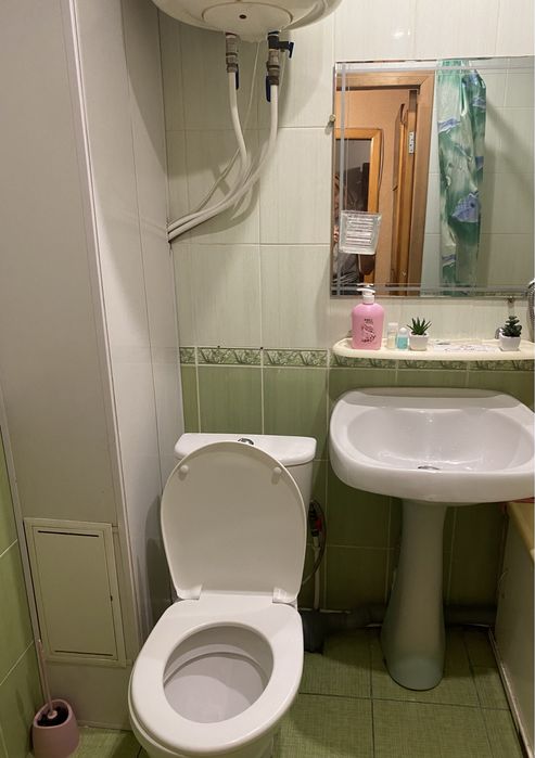 Центр Павлоград подобово , погодинно квартиру  600 грн .рядом ВЛК