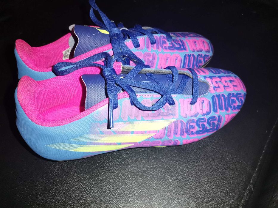 Chuteiras Messi 100