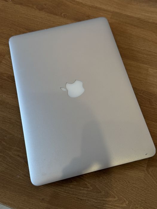 Mac book air 13- 2014