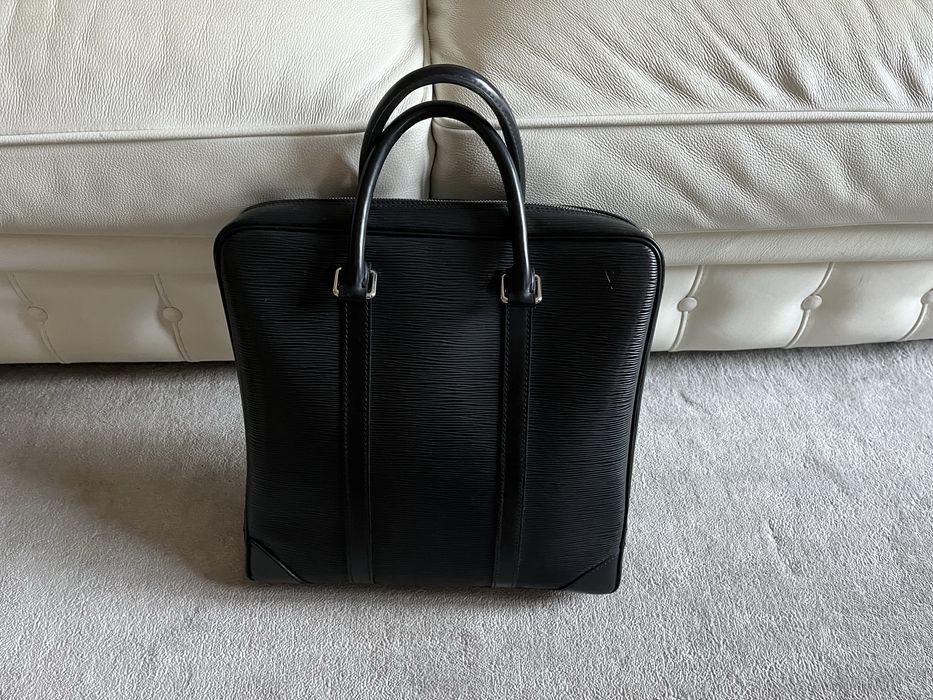 3 carteiras Louis Vuitton (telas Epi, Vernis Montaigne)