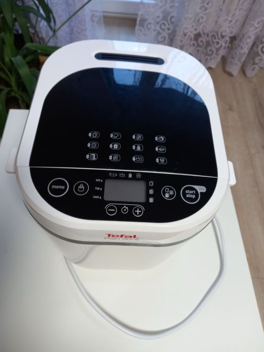хлібопічка Tefal біла