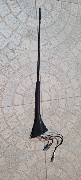 AUDI/VW/SEAT - ANTENA ORIGINAL AM/FM EM EXCELENTE ESTADO