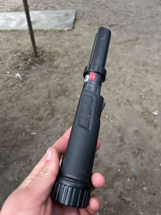 Продаж метала шукача