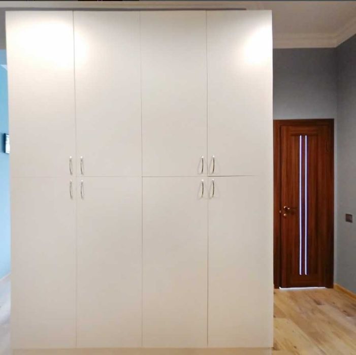 Сучасний хостел в самому центрі, метро Арсенальна