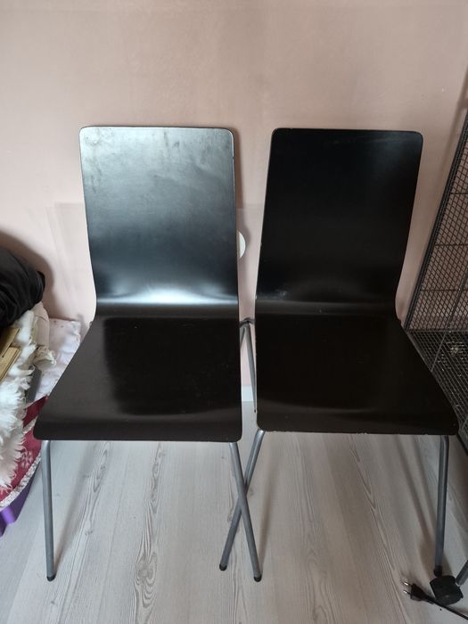 Krzesla 2 szt  nogi chromowane