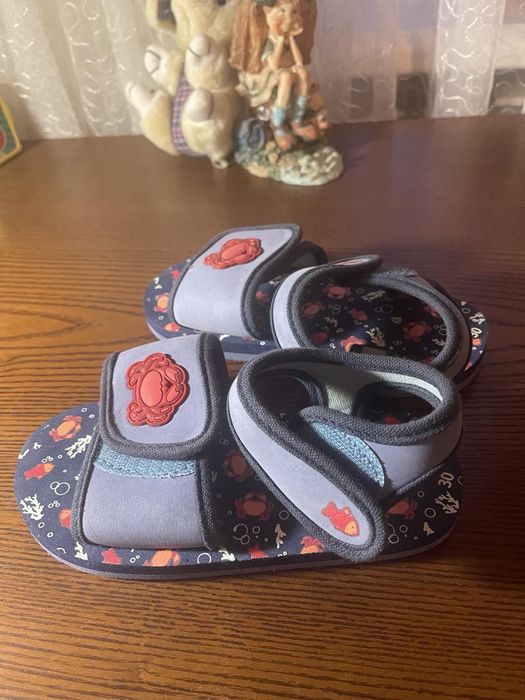 Дитячі босоніжки