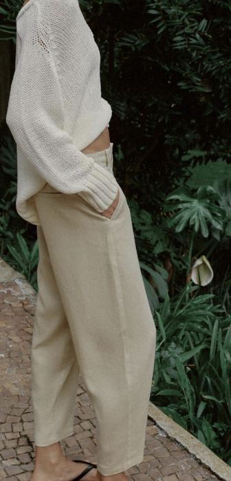Штани  Zara carrot fit  з льоном та акцентованим швом