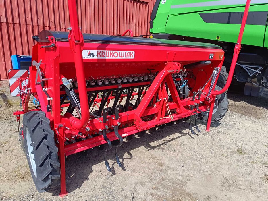 Siewnik zbożowy talerzowy Krukowiak JotaZ, 3 metry, bogate wyposażenie