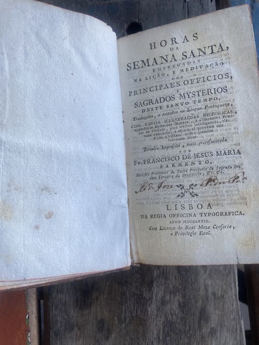 Livros seculares (séc.18 e 19)