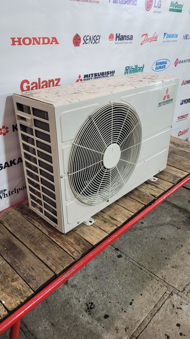 Наружный блок кондиционера MITSUBISHI 
MITSUBISHI - 9.

Выдаваемая мощ