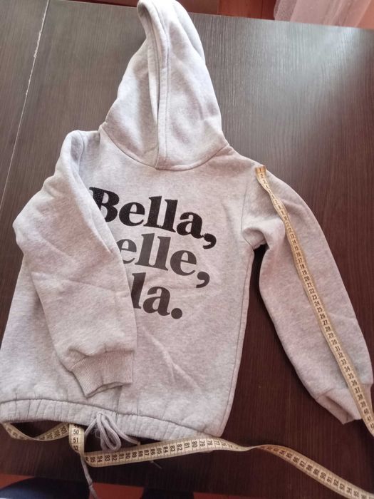 Одяг для дівчинки