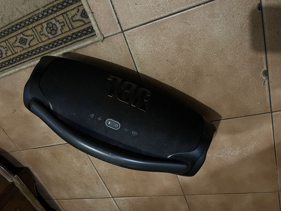 Coluna portatil JBL BOMBOX 3