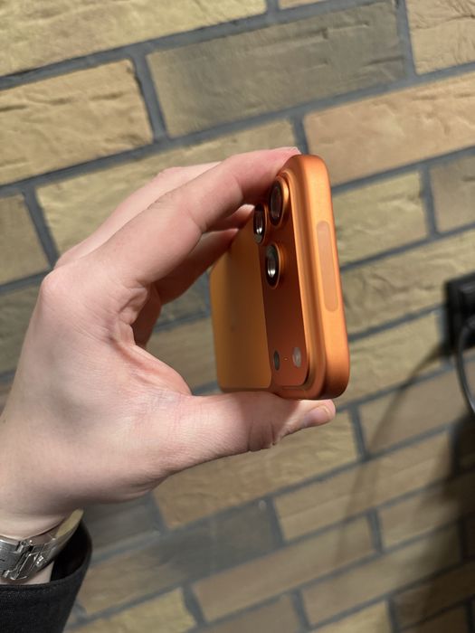 Оригінальний корпус для iPhone 17 Pro Max (Cosmic Orange), (e-Sim)