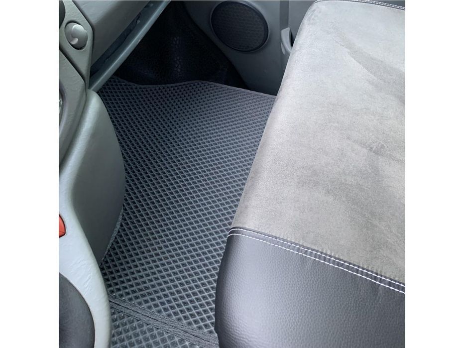 Opel Vivaro 2001-2015 коврики EVA (серые)