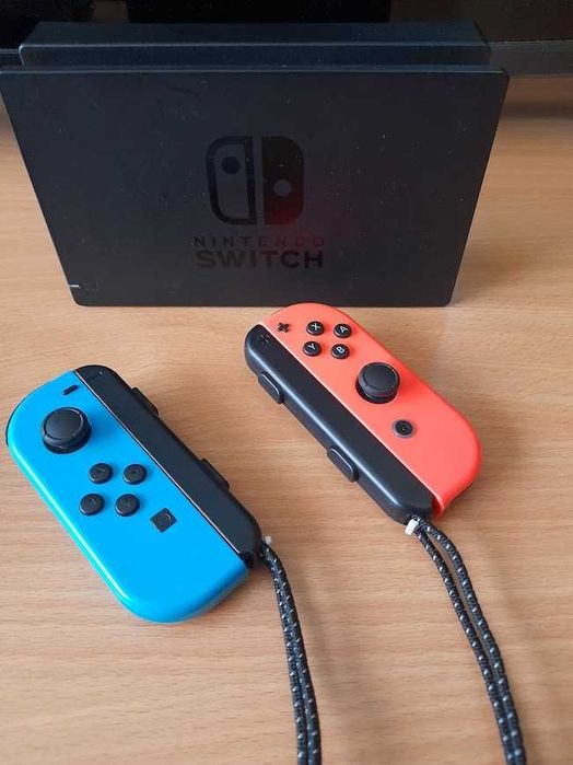 Nintendo Switch V2 + Mario Kart + Super Mario Wonder - Só vendo junto