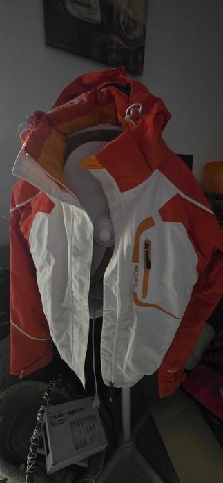 Kispo para neve em bom estado