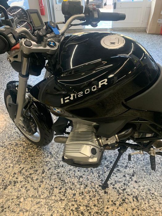 BMW R 1200 R em optimo estado. Nacional Histórico revisões na Marca. 28000 Kms