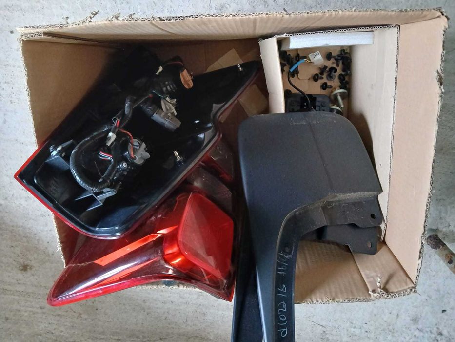 Caixa de carrinha Isuzu NOVA (com todos os acessórios)