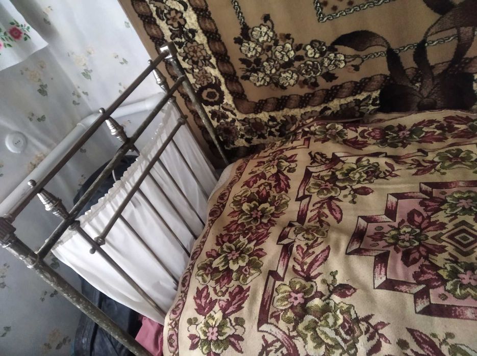 Кровать никелированная