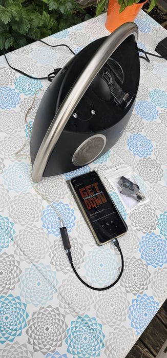 Głośnik przenośny Harman Kardon Go+Play Micro - stacją dokujaca