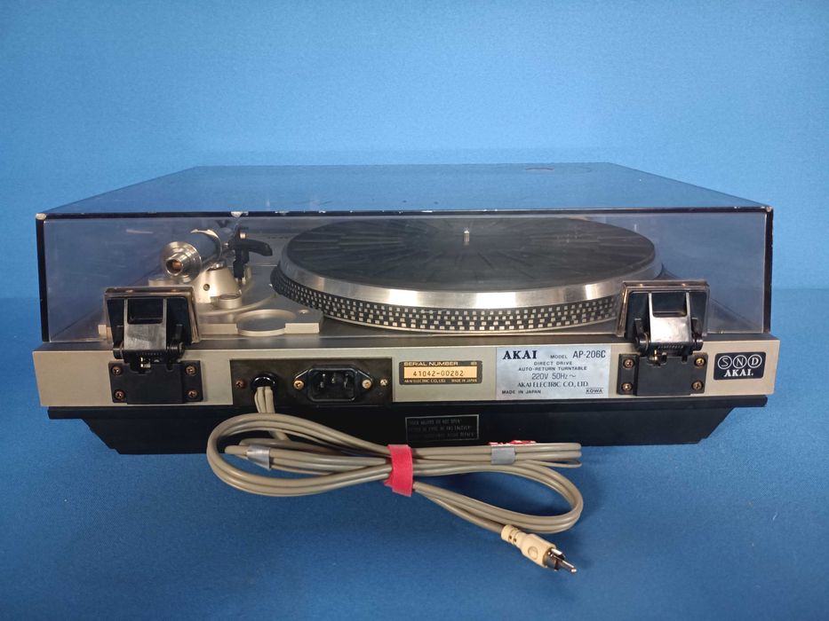 gira-discos AKAI AP-206C (nº2)