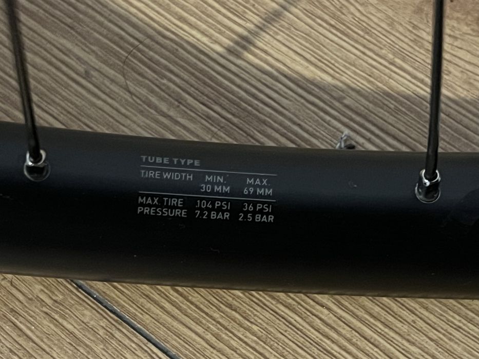 Koła 650b Qr Dt Swiss Pillar Hassns