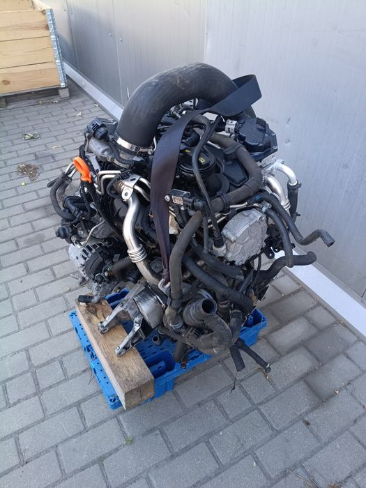 Silnik VW Transporter T5 2.0 TDI CAAC 103kw kompletny