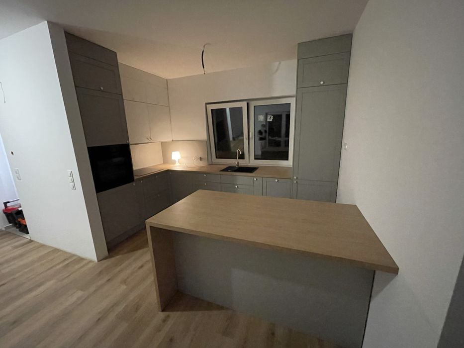 Profesionalny montaż składanie mebli z paczek, paneli podlogowych kompleksowy montaż kuchni Ikea, Castorama, Leroy Merlin solidnie, szybko i tanio!