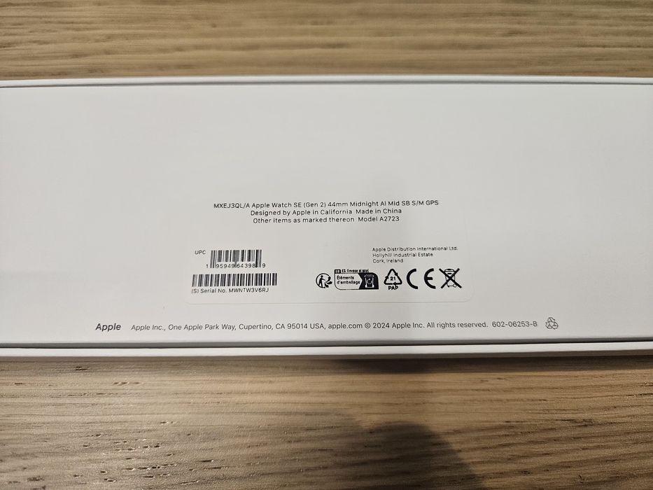 Apple Watch SE GPS 44mm Caixa de alumínio Midnight
