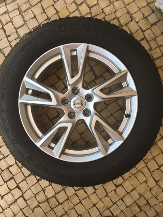 4 JANTES VOLVO XC com pneus