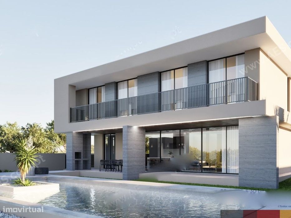 Moradia T6, Nova, Construção e Equipamentos Premium em Azeitão