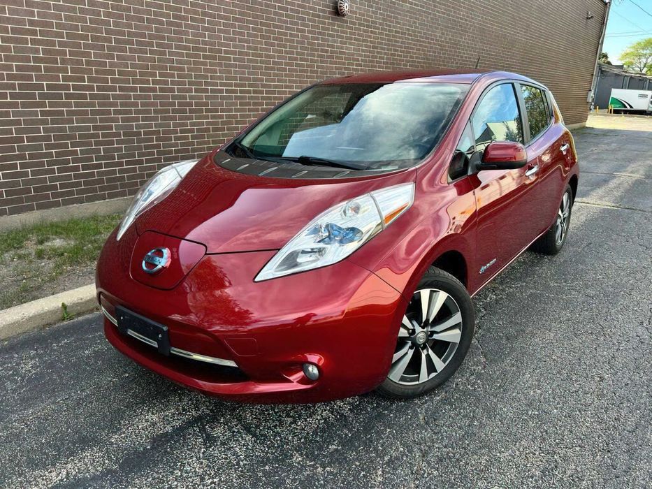 Nissan LEAF SL      2015